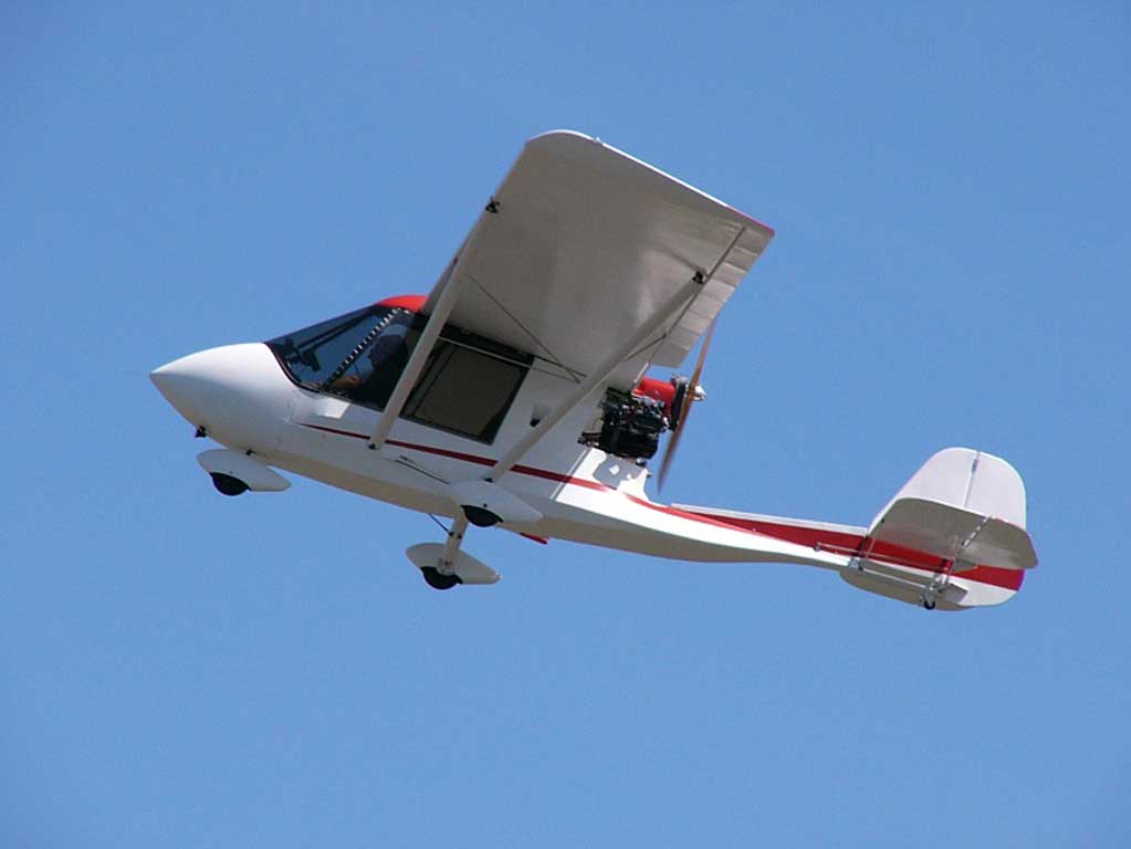 Challenger 2 Ultralight - Photo #1