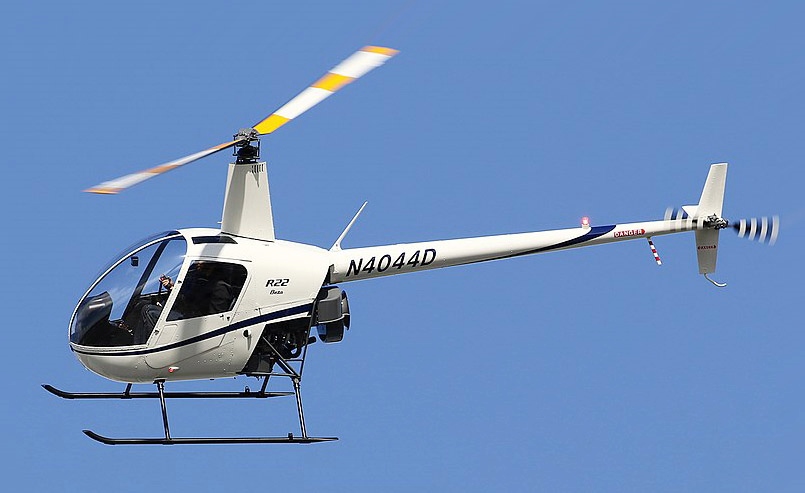 Robinson R22 - Photo #2