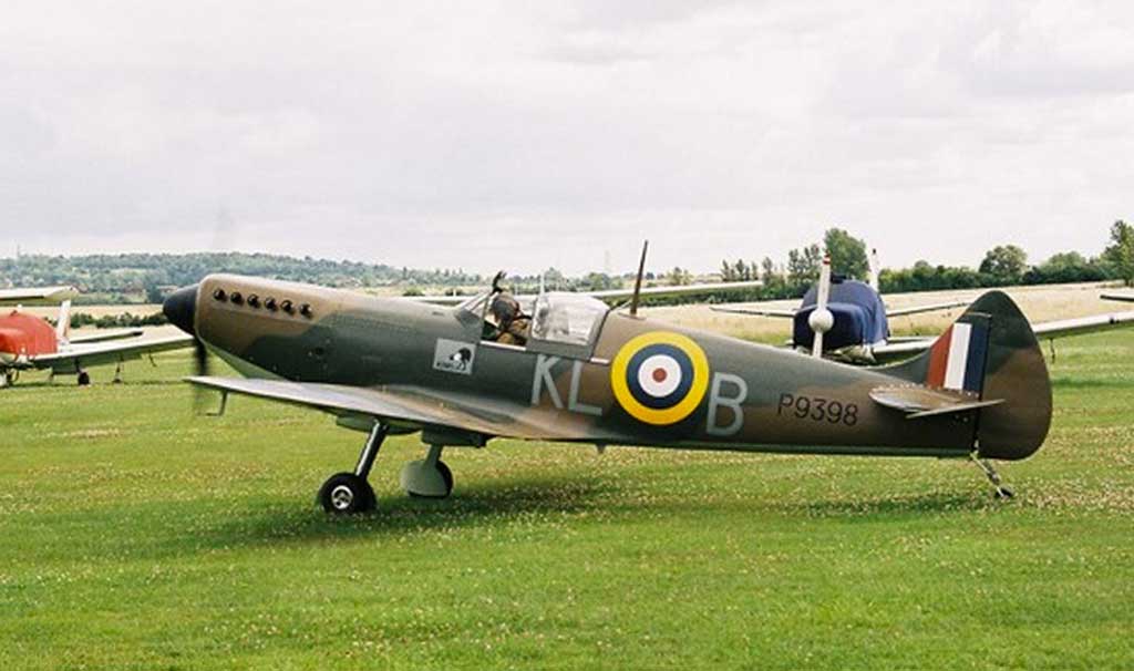 Spitfire Mk26b - Photo #2