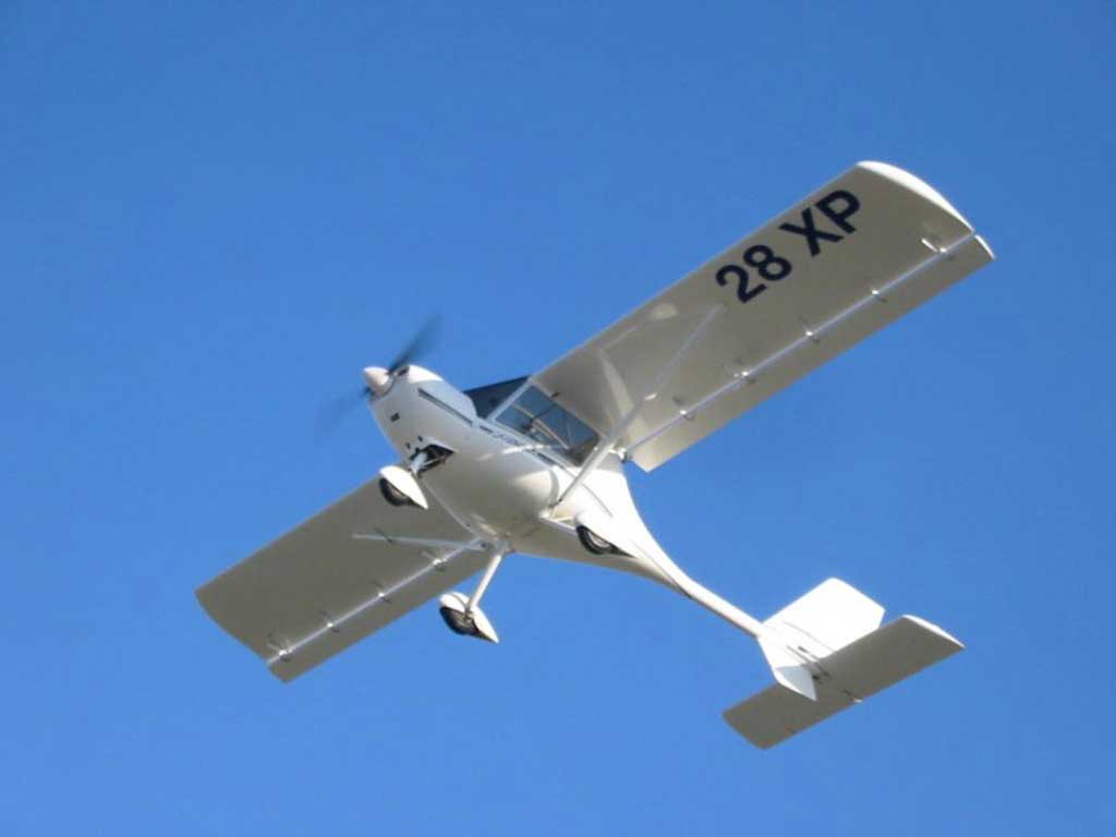 Storch HS - a modern Fieseler Storch - Photo #1