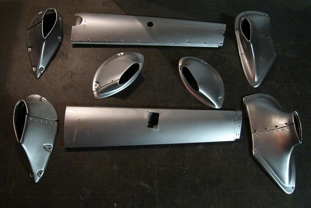 Plastic radomes for aircraft Cessna-172 | Light Aircraft DB & Sales