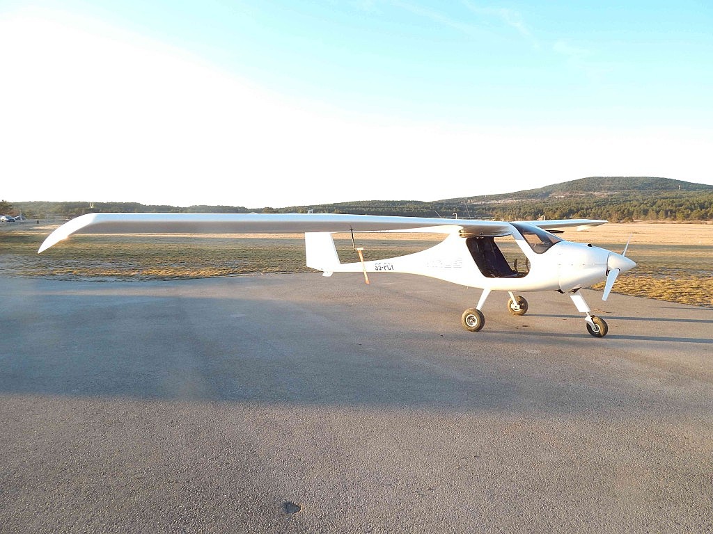 Pipistrel Virus of the year 2002  - Photo #1